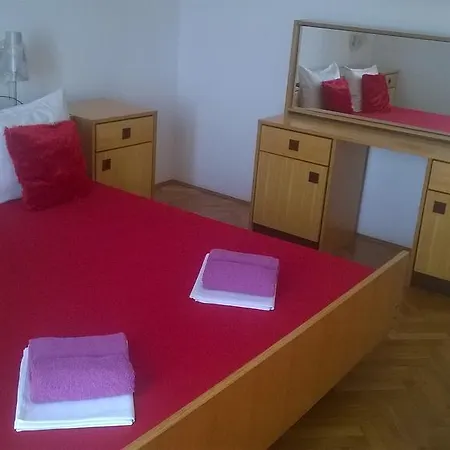 Jaksa Apartman Hvar Town